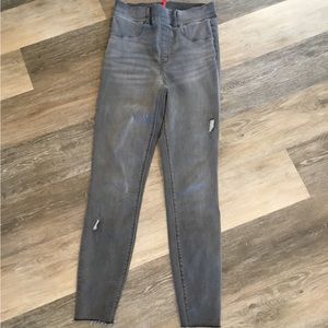 Spanx Vintage Distressed Ankle Skinny Jean - gray Sz S